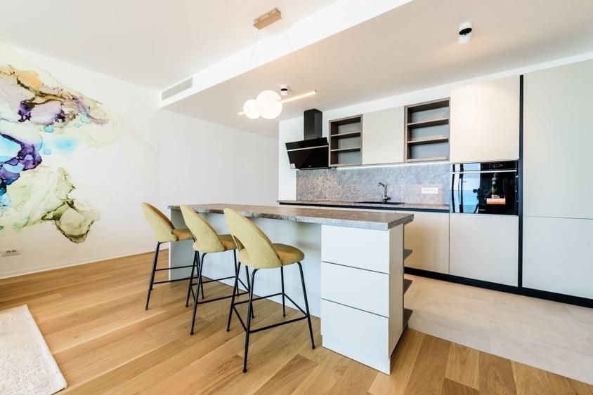 NEO MAMAIA B 3.1 - 4