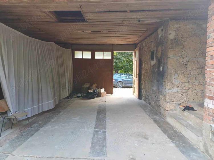 Casa de vacan?a de vinzare in satul Moceris ,Comuna Lapusnicul Mare - 8