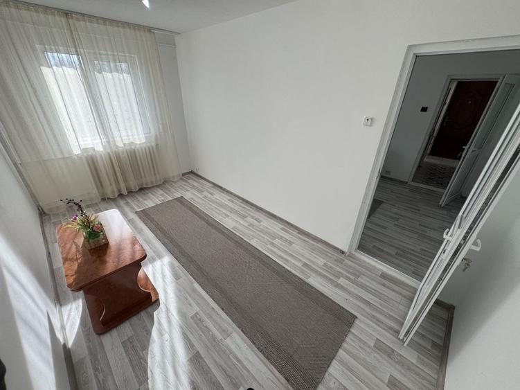 Apartament 2 camere zona Inel 2 - 3