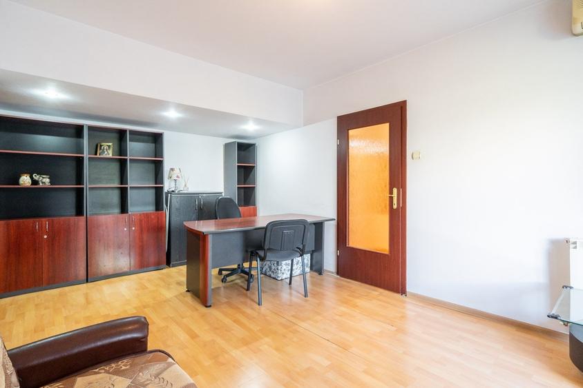 De vanzare - Apartament cochet Metrou Universitate - 2