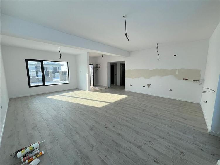 Casa 3 camere-2 bai-10 min de STV - 7