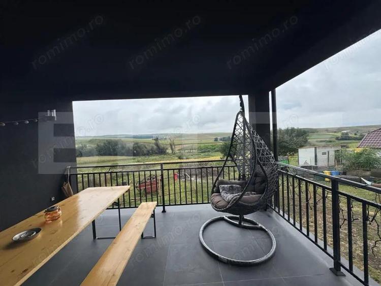 Casa moderna cu elemente traditionale , 306 mp utili , 2500 mp teren , Moara - 8