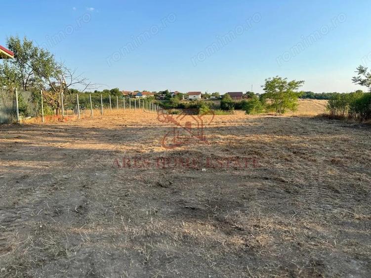 Teren intravilan 2.192 mp cu front 20 m Seceani, Timi? - 2