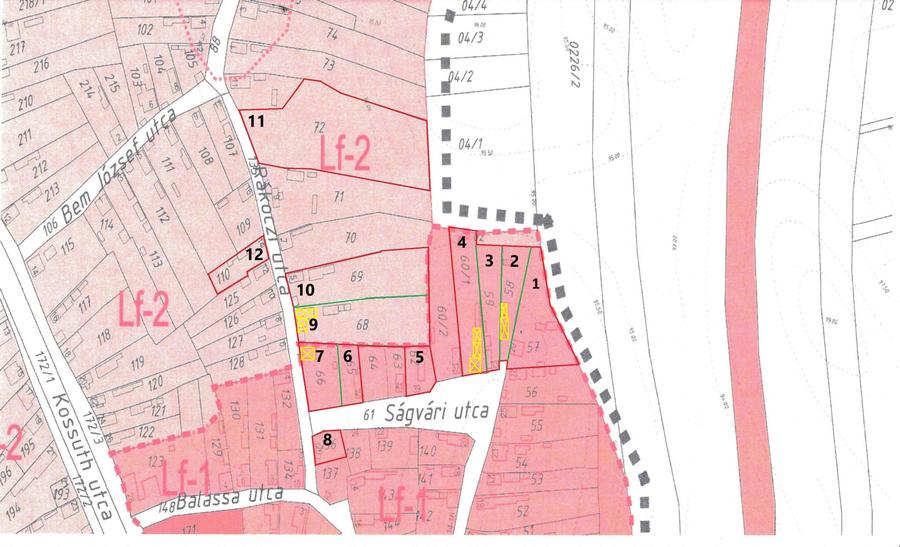 De vanzare teren + 4 case! Pret: 5 euro/m2 Suprafata totala: peste 20.000 m2 - 2