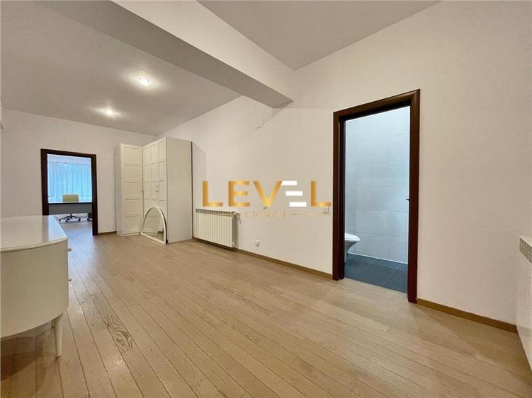 [VIDEO] Duplex 4 camere cu 400 MP Utili Totali - 162 MP Terasa - Office / Rezide - 10