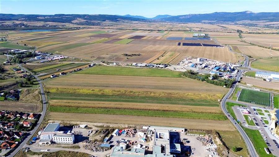 Teren extravilan de 15000 mp, în Arcuș