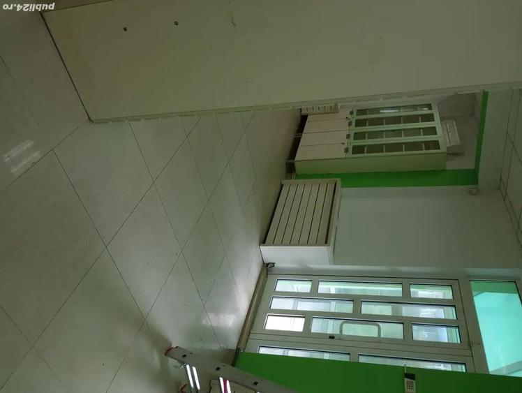 Spatiu comercial,birou - 2