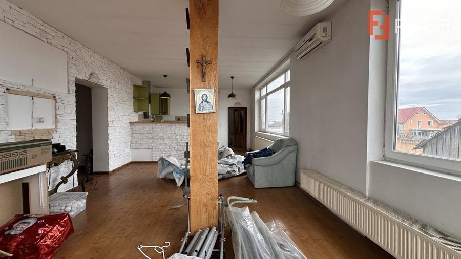 Casa individuala 6 camere, 200 mp, in Mosnita Veche, vatra satului - 4