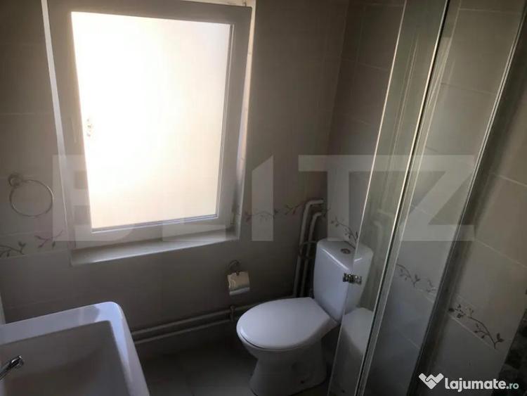 De vanzare , casa cu teren intravilan 3000mp , zona Ciuperc - 13