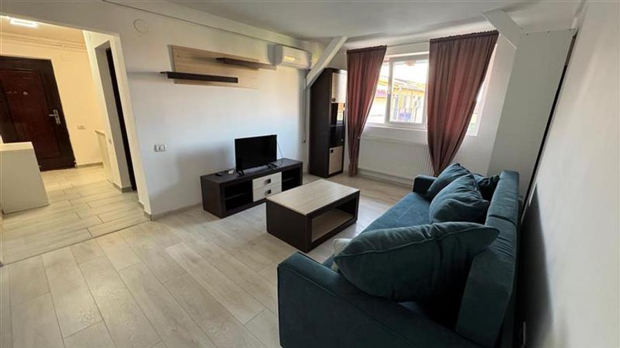 Apartament 2 camere , centrala proprie , zona Girocului - 1