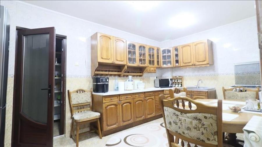 Bucium Hanul Trei Sarmale Vila exclusivista confort  si eleganta, locatie de top - 18