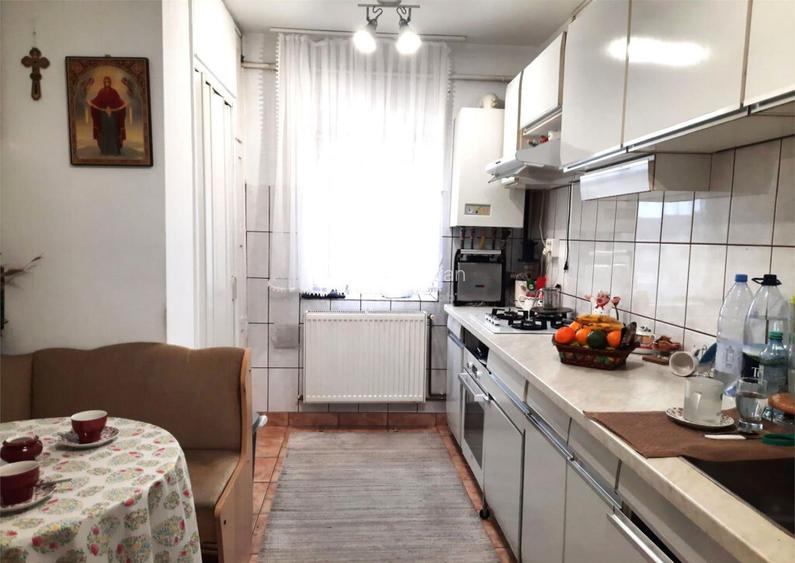 Apartament 3 Camere decomandat Oituz Zona Ursus. Apartament 3 Camere decomandat Oituz Zona Ursus.