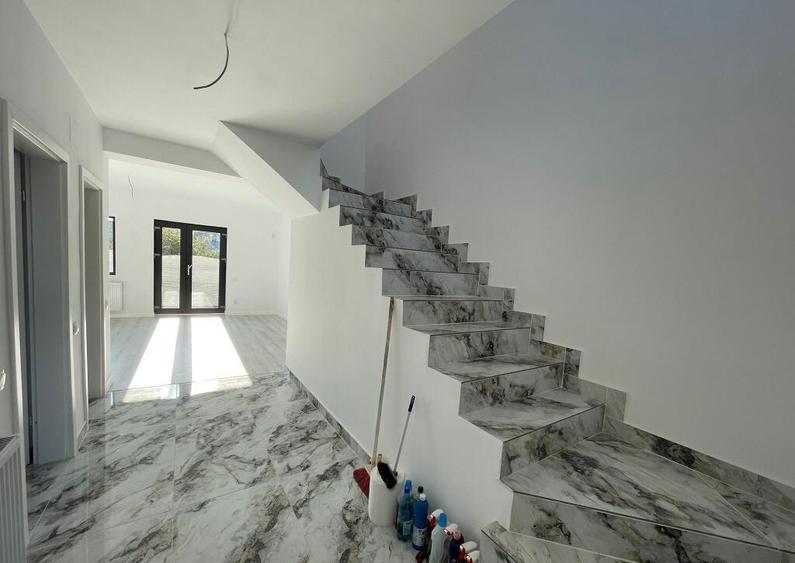 Casa 4 camere|2 locuri de parcare|finisaje de calitate - 13