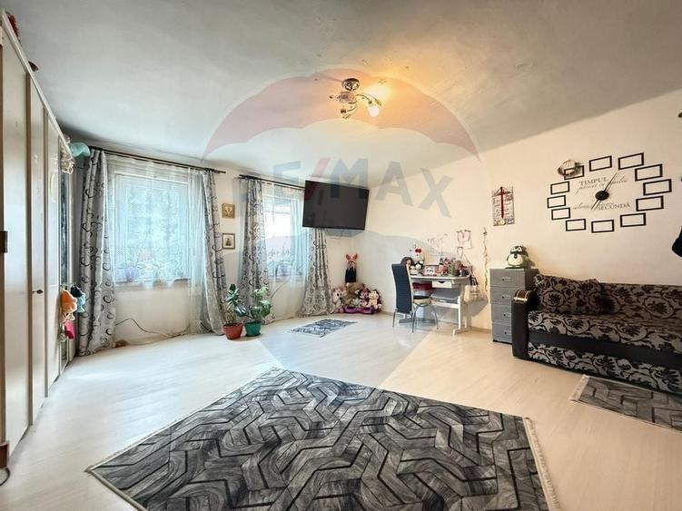 Casă de vânzare zonă Centrală GURA HUMORULUI - 8