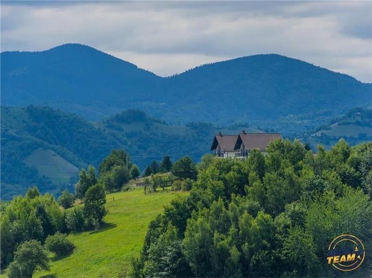 Proprietate + teren 10.400 mp incantoare pozitionare, Poiana Marului, Brasov - 10