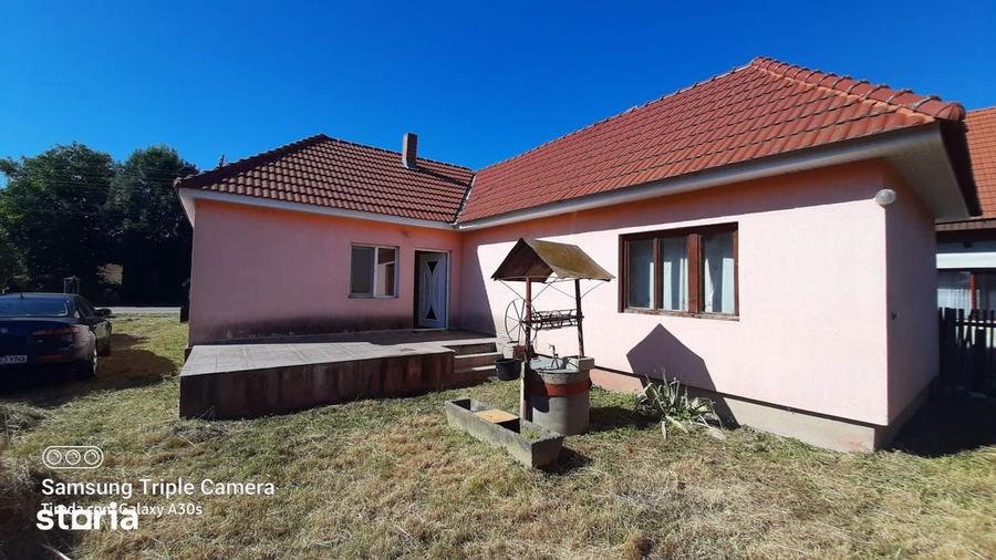 Casa de vanzare in Dumbrava - 2