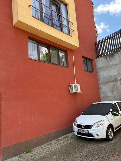 Ap la demisol 3 camere 50mp str Scolii Dambul Rotund! Parcare inclusa - 3