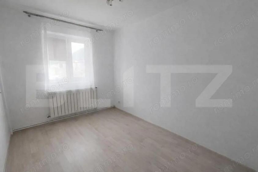 Apartament 3 camere, 60mp, zona Cugir - 1
