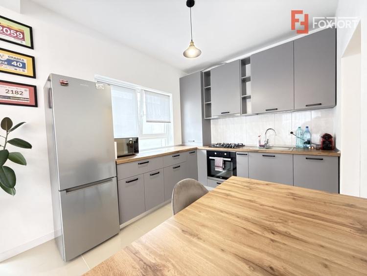 Apartament cu 2 camere + 2 locuri parcare in Dumbravita - 3