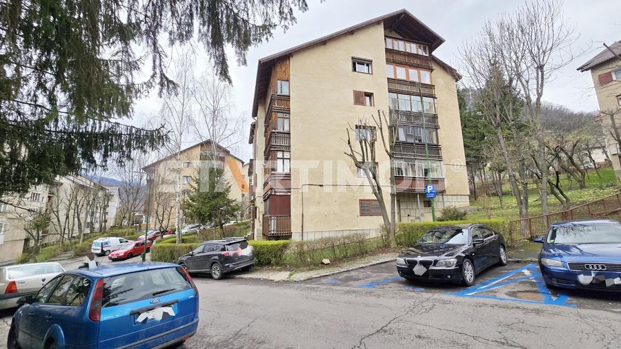 Apartament structura mare zona Racadau - 1