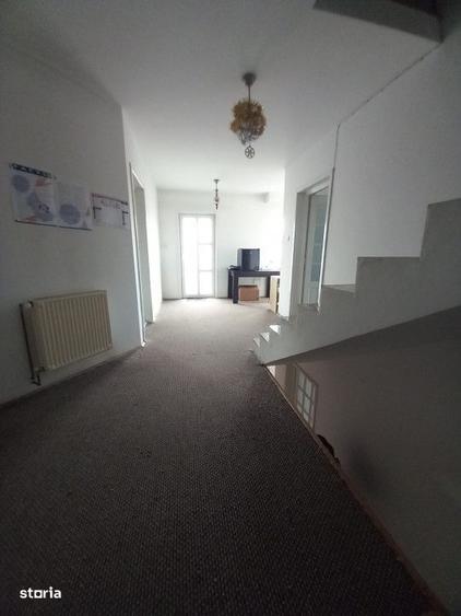 Casă cu 4 camere cu Teren 400 Mp în Gheorgheni