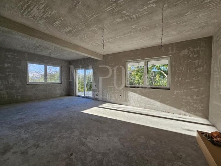 Casa 4 camere de vanzare in Chinteni - 2