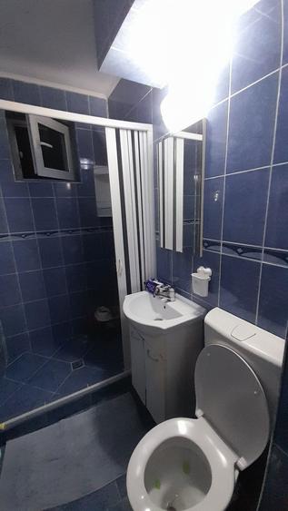 Ofer spre inchiriere apartament 2 camere central decomandat - 4