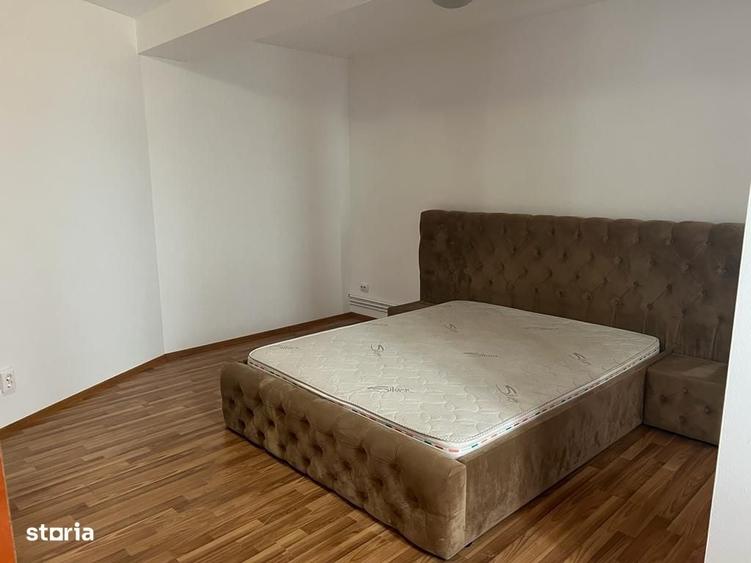 Apartament cu 3 camere în Micro 3