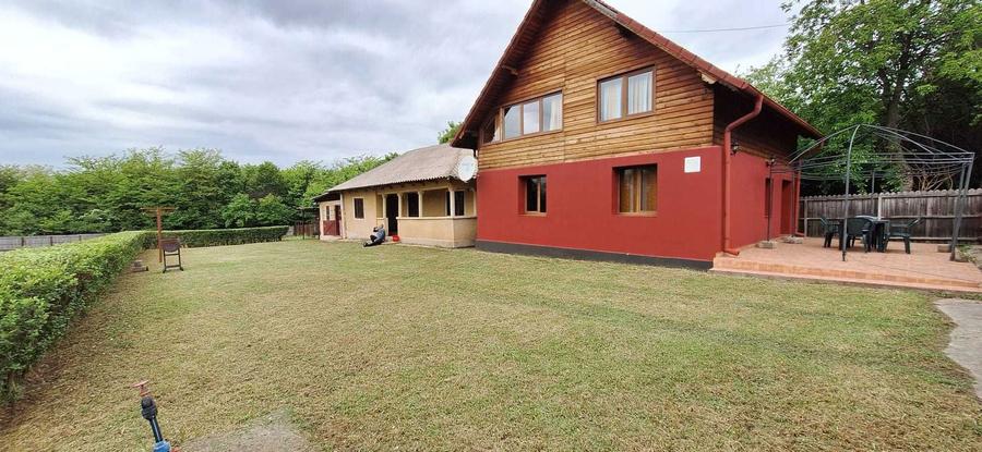 Casa de vanzare in Comuna Leleasca, satul Afumati, Judetul Olt - 7