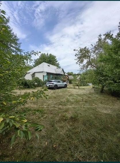 Casa cu teren generos - 2