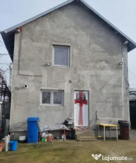 Casă cu 3 camere cu Teren 950 Mp în Mănești
