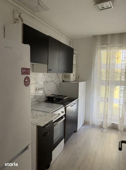 Apartament cu 3 camere în Pantelimon