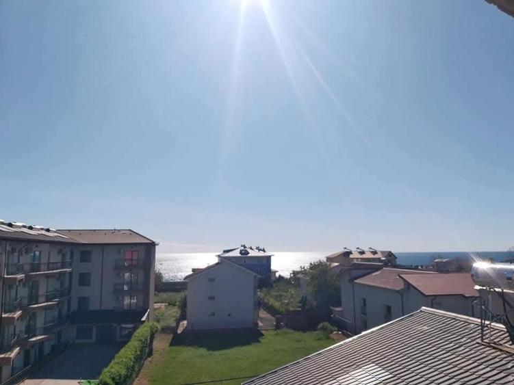 Apartament de vanzare la 3 minute de mare - 2