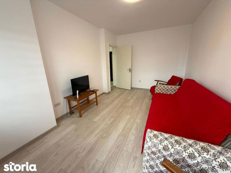 Garsoniera Mioveni, M-uri, Etaj 2, renovata total, mobilata - 1