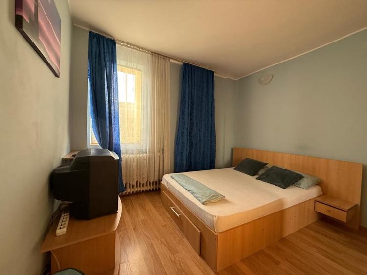 Apartament, 4 camere, spatios - 80 mp utili - Circumvalatiunii - 2