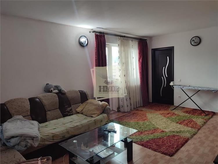 Apartament cu 4 camere 2 balcoane si baie cu fereastra pe Mihai Viteazu - 4