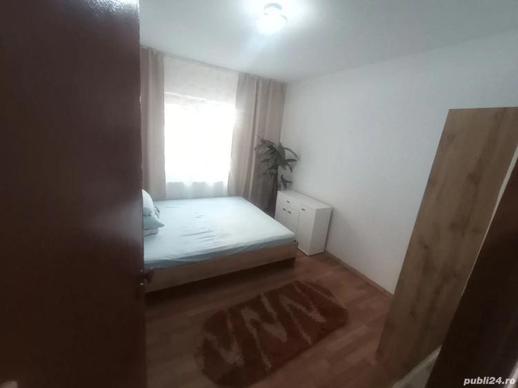 Inchiriez apartament cu 3 camere ?i 2 bai - 2
