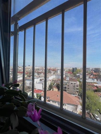 Oferta inchiriere penthouse zona Armeneasca / Strada Toamnei - 33