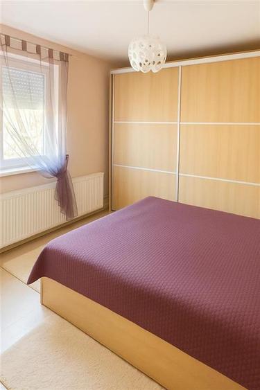 RECO Apartament 3 camere zona centrala - 6
