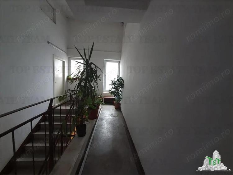 Duplex 5 camere cu 2 intrari separate aproape de mare Mangalia langa Saturn - 15