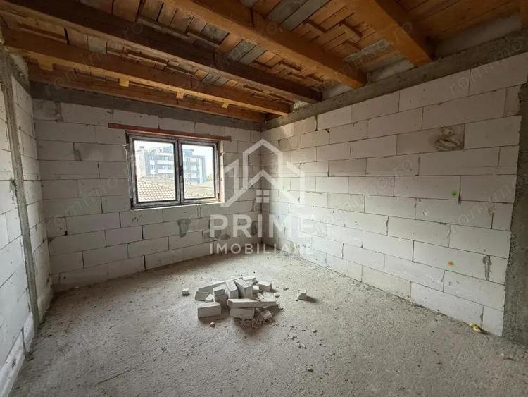 CASA LA ROSU DE VANZARE (ZONA AMPOI 3) 290 MP UTILI - 500 MP TEREN. - 2