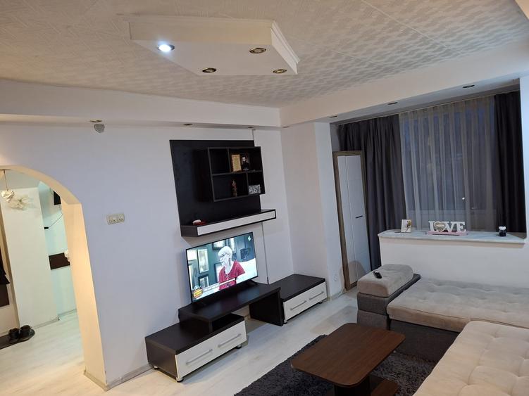 2 camere Craiovei , centrală / mobilat / utilat , preț NEGOCIABIL - 3