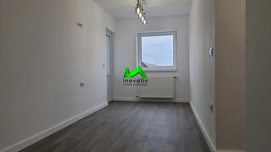 Apartament de vanzare 4 camere Sibiu Centra C Noica - 2