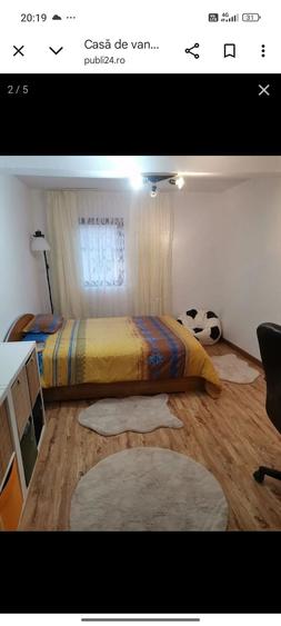 Casă cu 4 camere în Nadăș