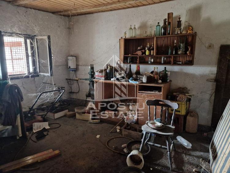 Casă cu 3 camere cu Canalizare în Dorobanți