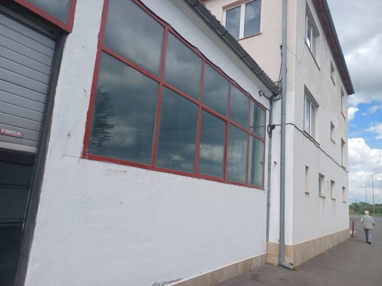 Spațiu industrial, de 540 mp, în Exterior Est
