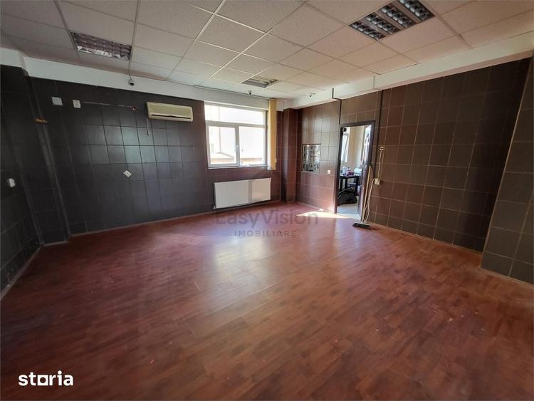 Spațiu comercial, de 160 mp, în Fundeni