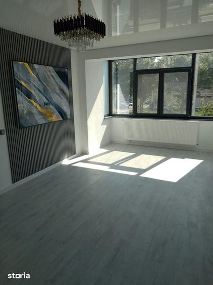 Apartament cu 2 camere semidecomandat în Independenței