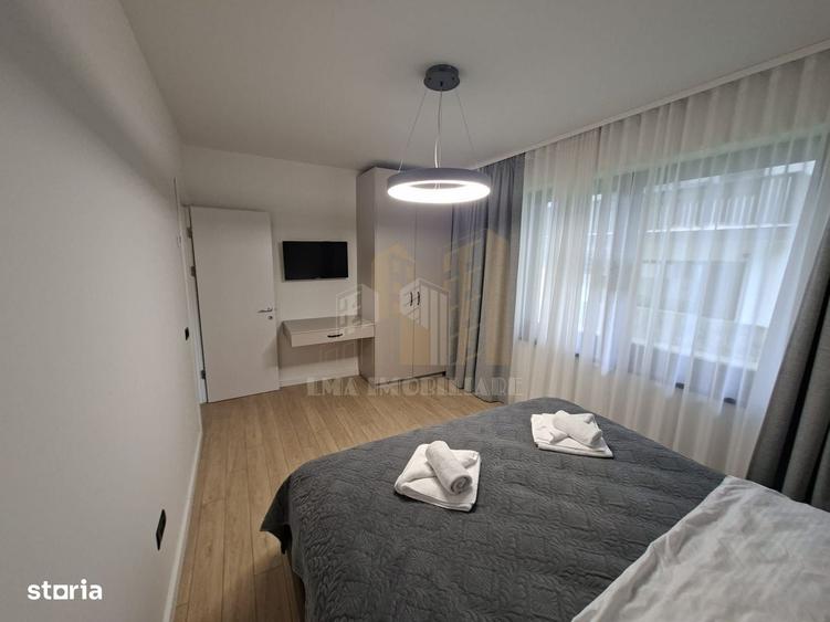Apartament cu 2 camere decomandat în Poiana Brașov