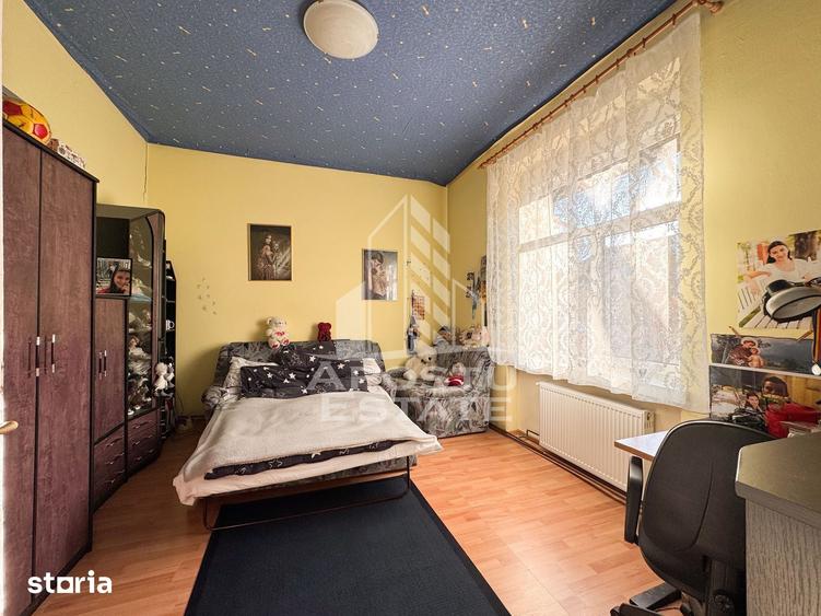 Casă cu 3 camere cu Teren 350 Mp în Steaua